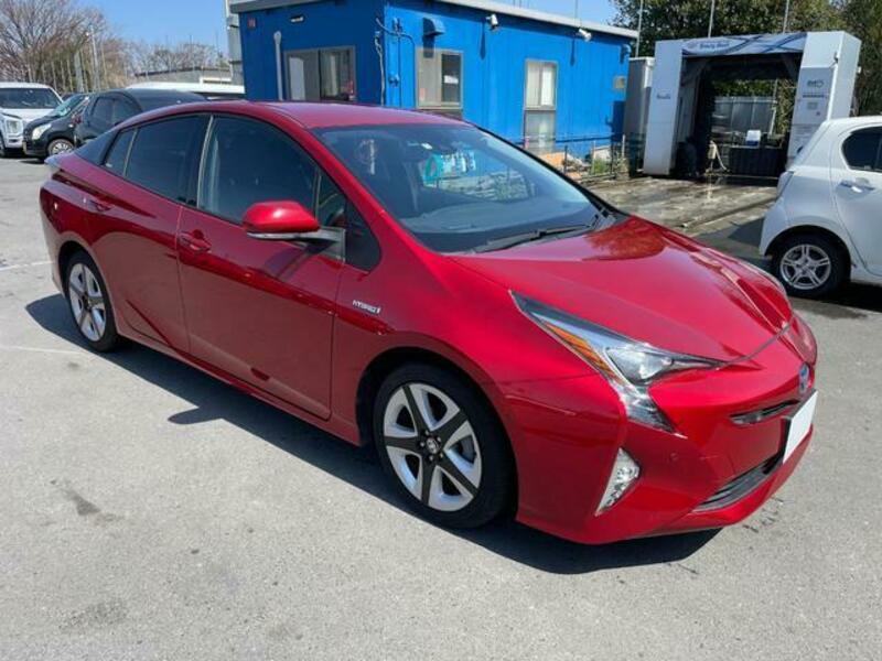 Used 2016 TOYOTA PRIUS DAA-ZVW51 | SBI Motor Japan