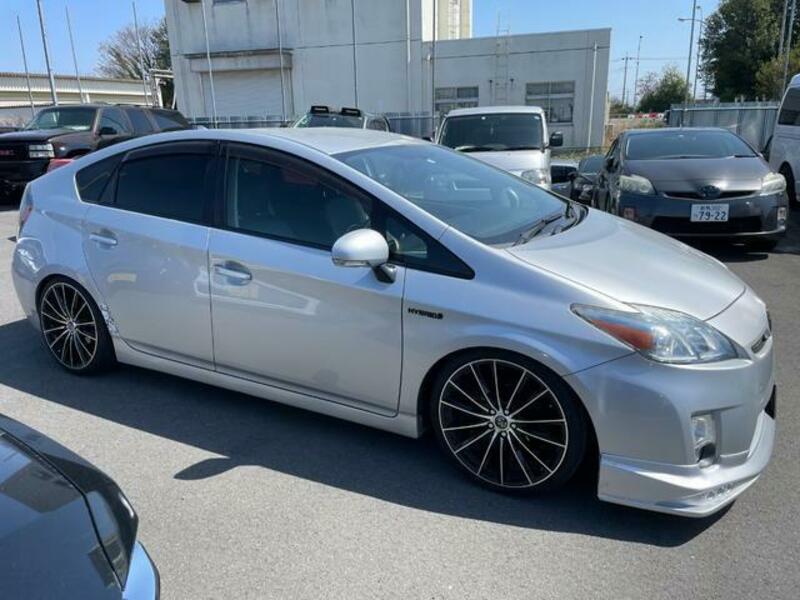 PRIUS