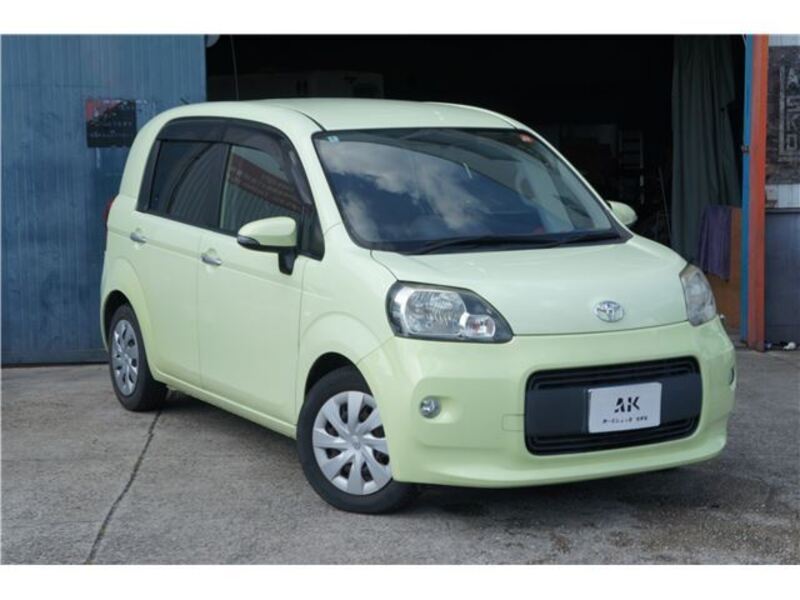 TOYOTA PORTE