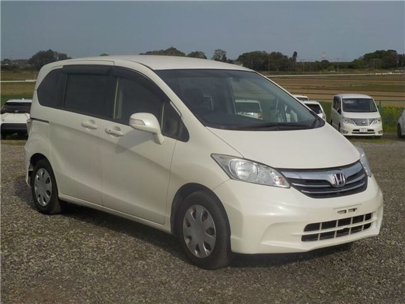 HONDA FREED