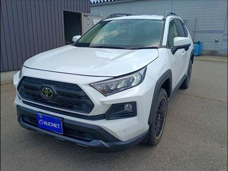TOYOTA RAV4