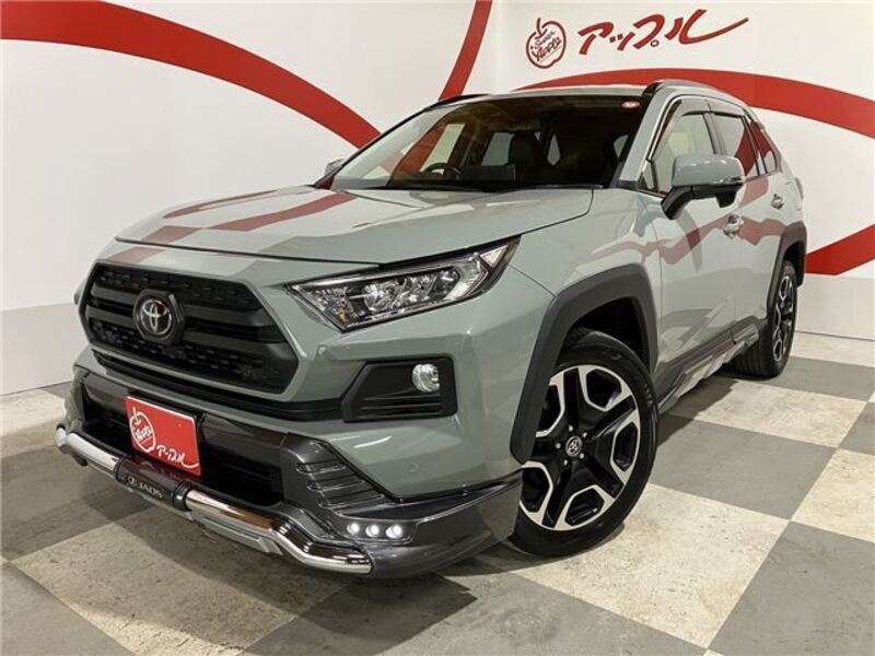 TOYOTA RAV4