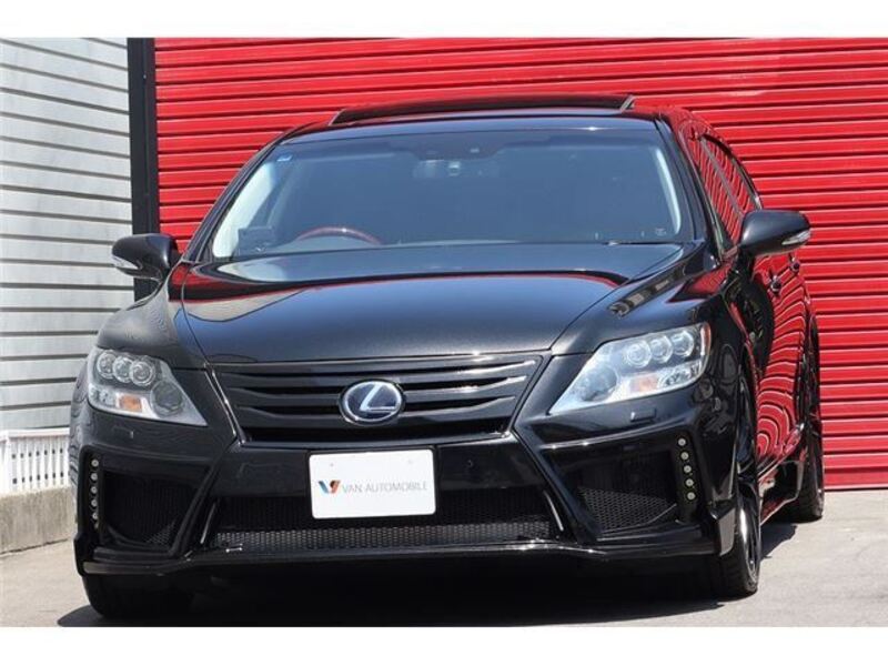 LEXUS LS