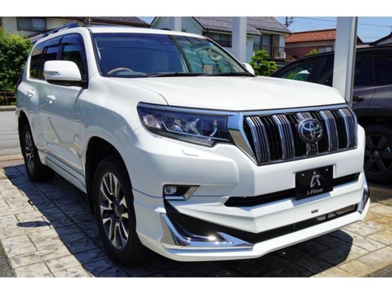 TOYOTA LAND CRUISER PRADO