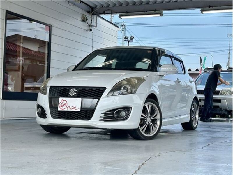 SUZUKI SWIFT