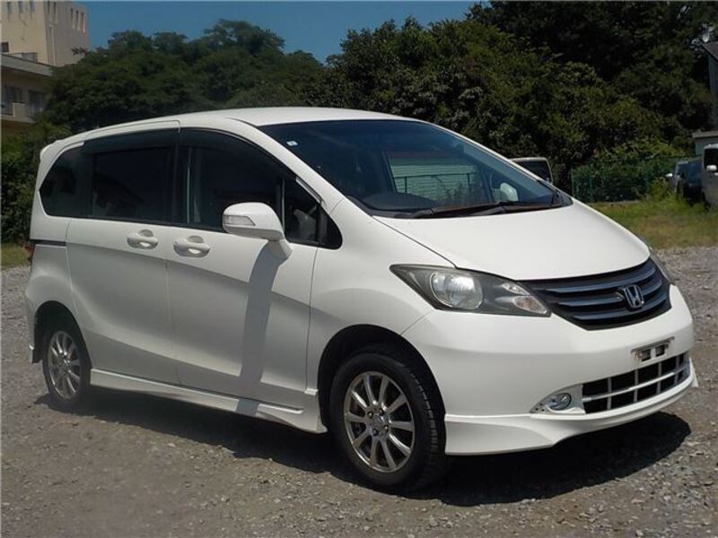 HONDA FREED