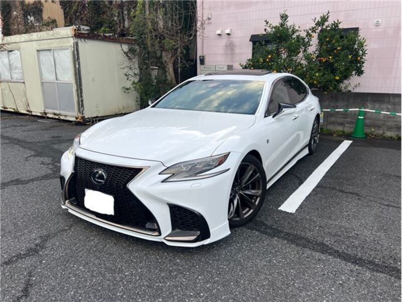 LEXUS LS