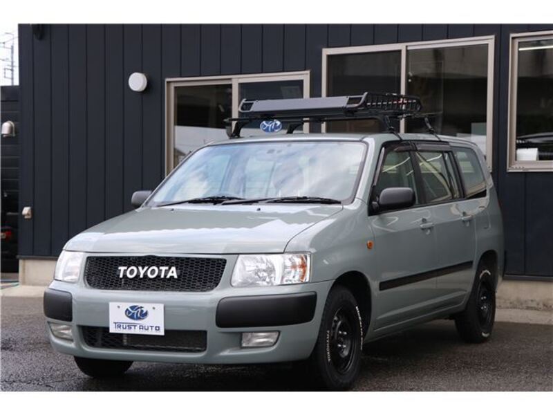 TOYOTA SUCCEED VAN
