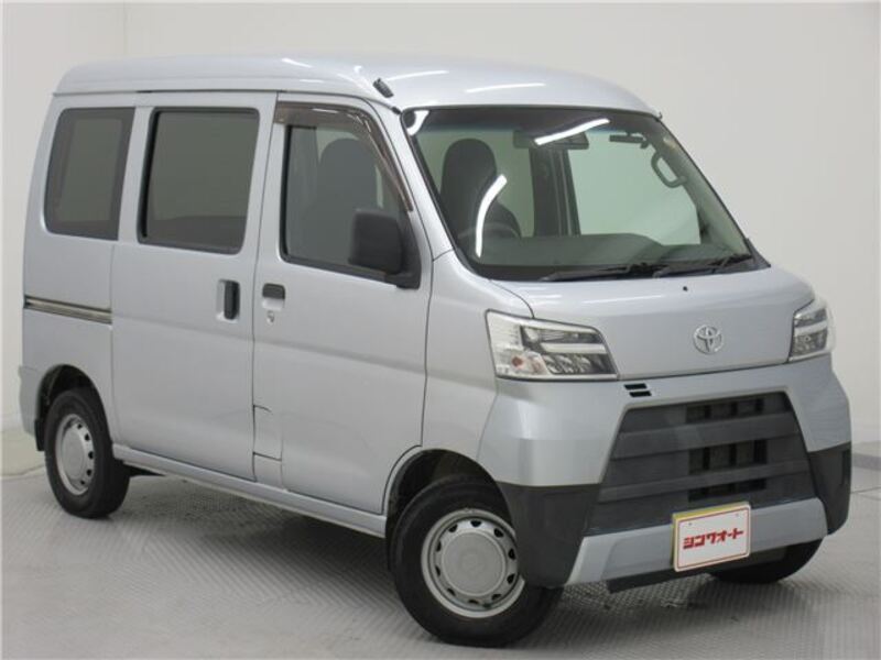 TOYOTA PIXIS VAN