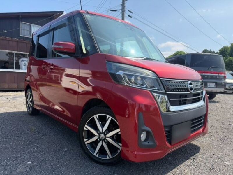 NISSAN DAYZ ROOX
