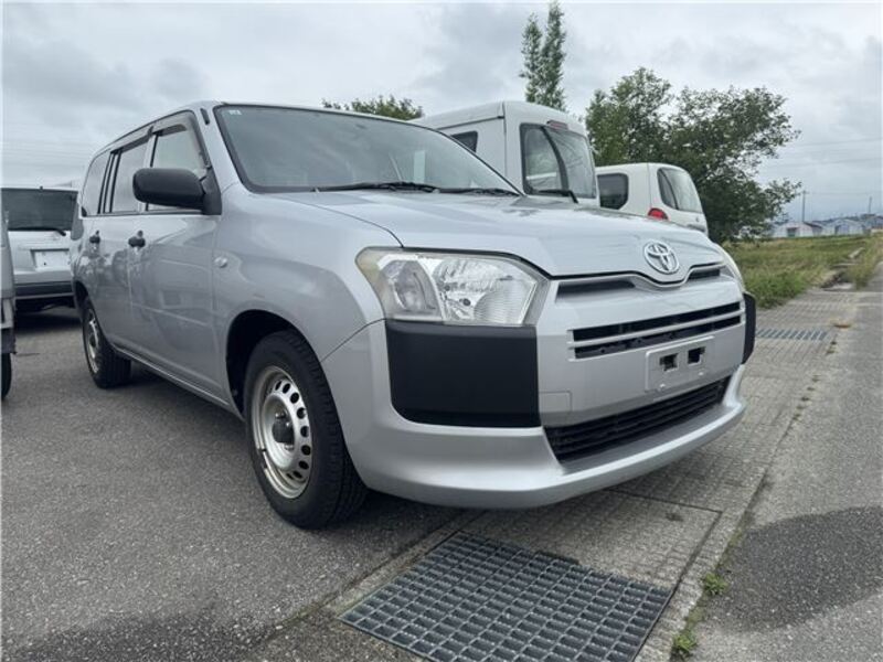 TOYOTA SUCCEED