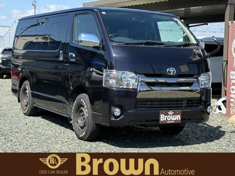 TOYOTA HIACE VAN