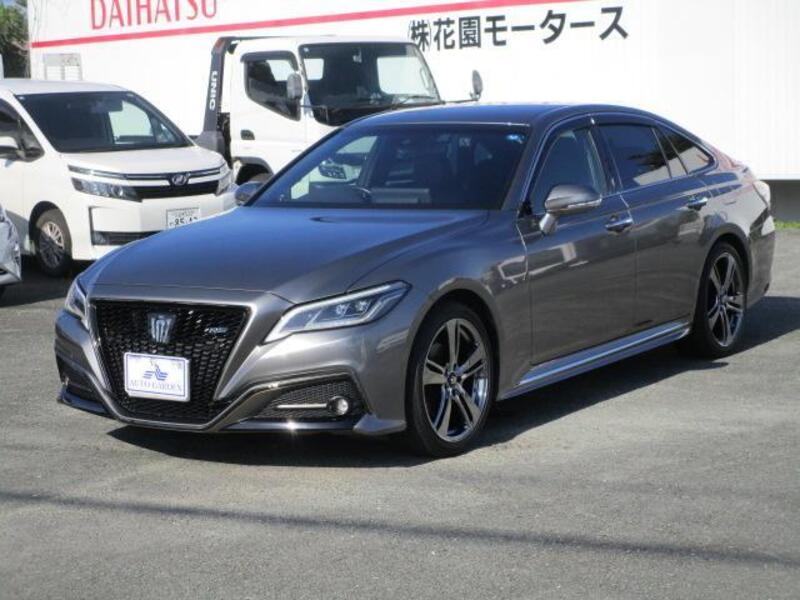 TOYOTA CROWN
