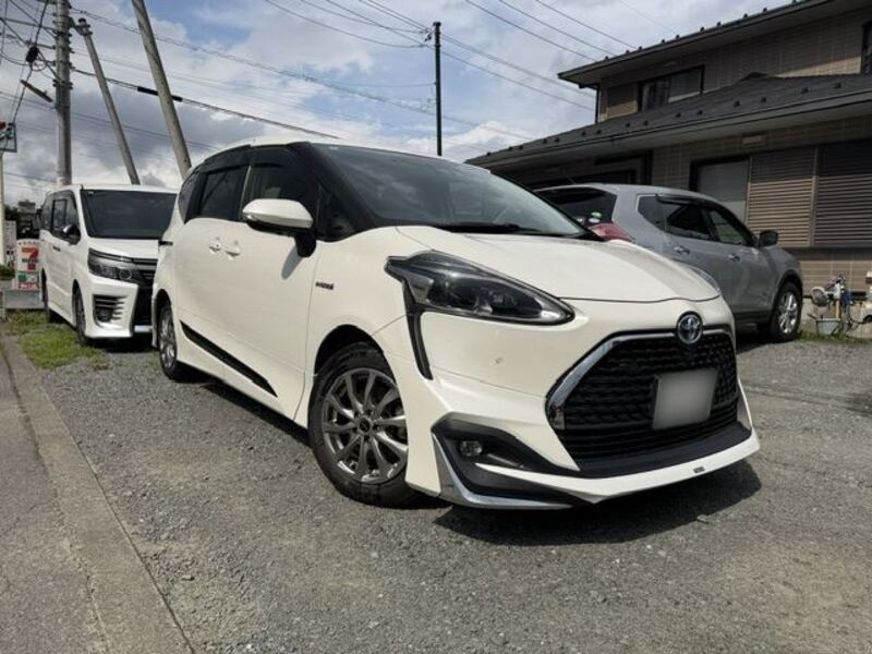 TOYOTA SIENTA