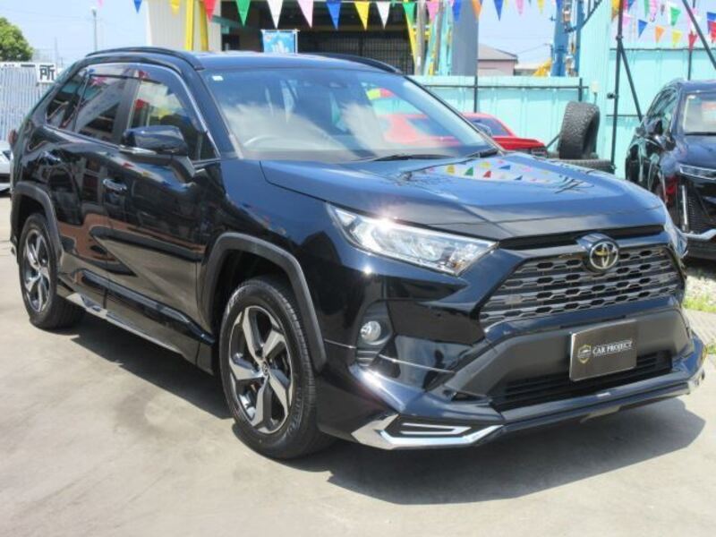 TOYOTA RAV4