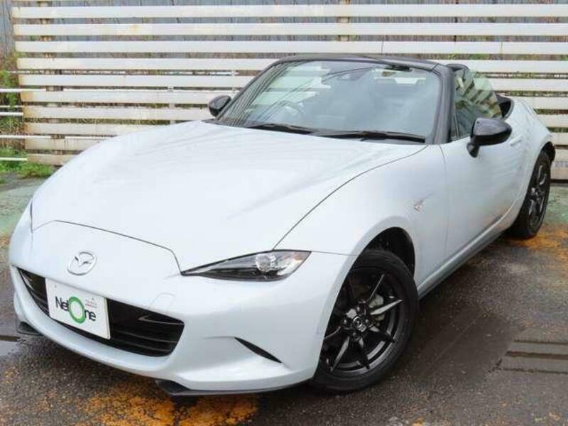 ROADSTER