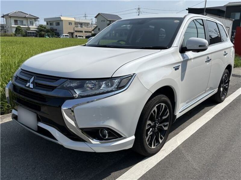 MITSUBISHI OUTLANDER PHEV