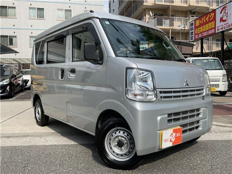 MITSUBISHI MINICAB VAN