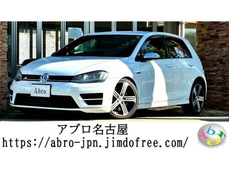 VOLKSWAGEN GOLF R
