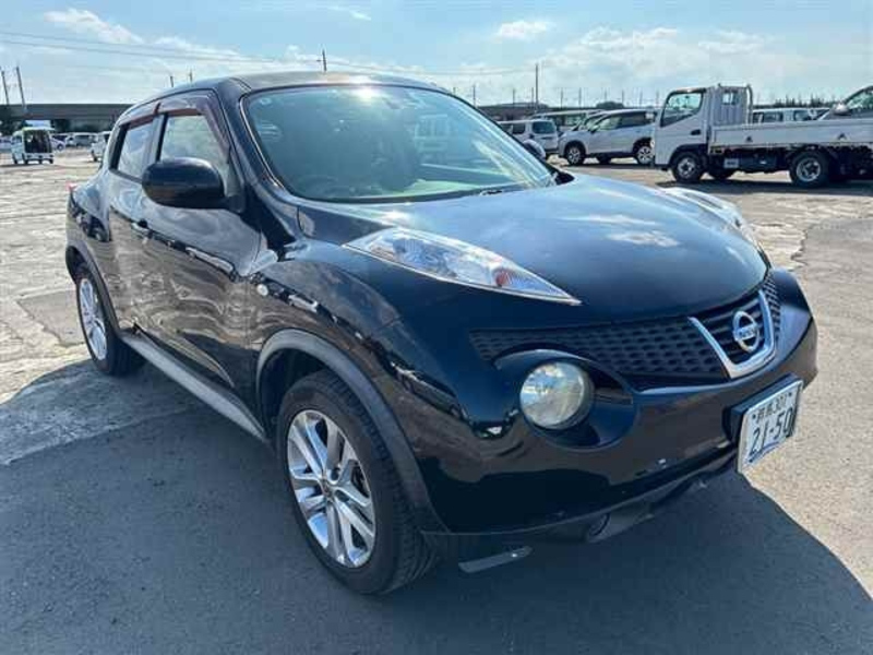 NISSAN JUKE
