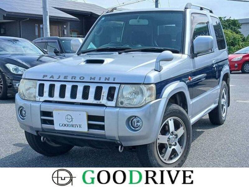 MITSUBISHI PAJERO MINI