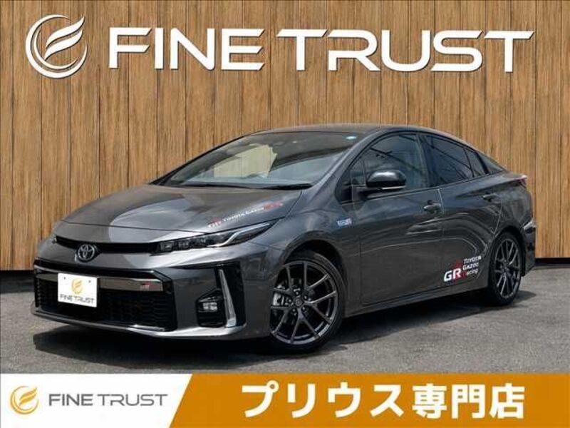 TOYOTA PRIUS PHV