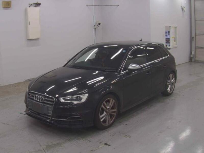 AUDI S3