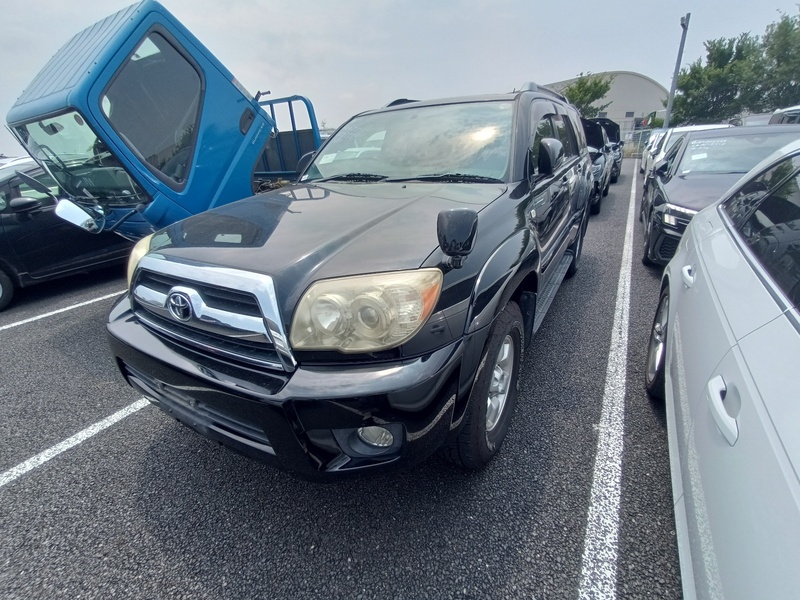 TOYOTA HILUX SURF