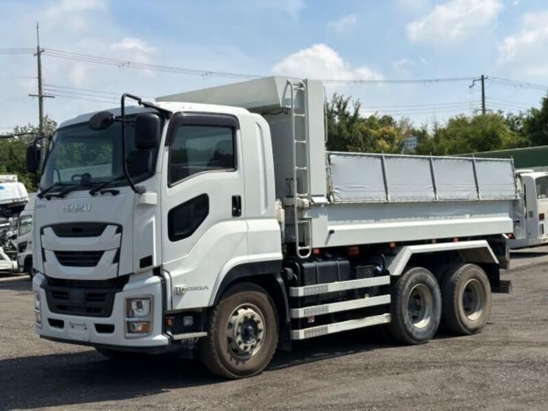 ISUZU GIGA