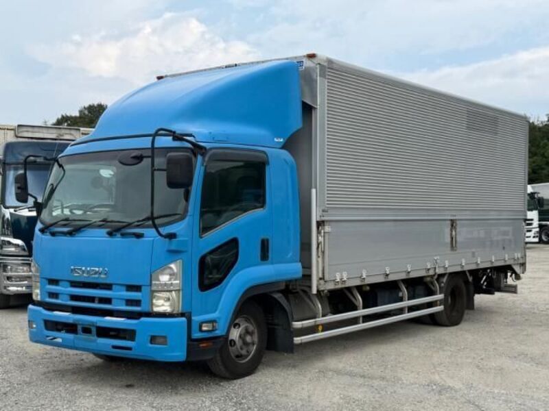 ISUZU FORWARD
