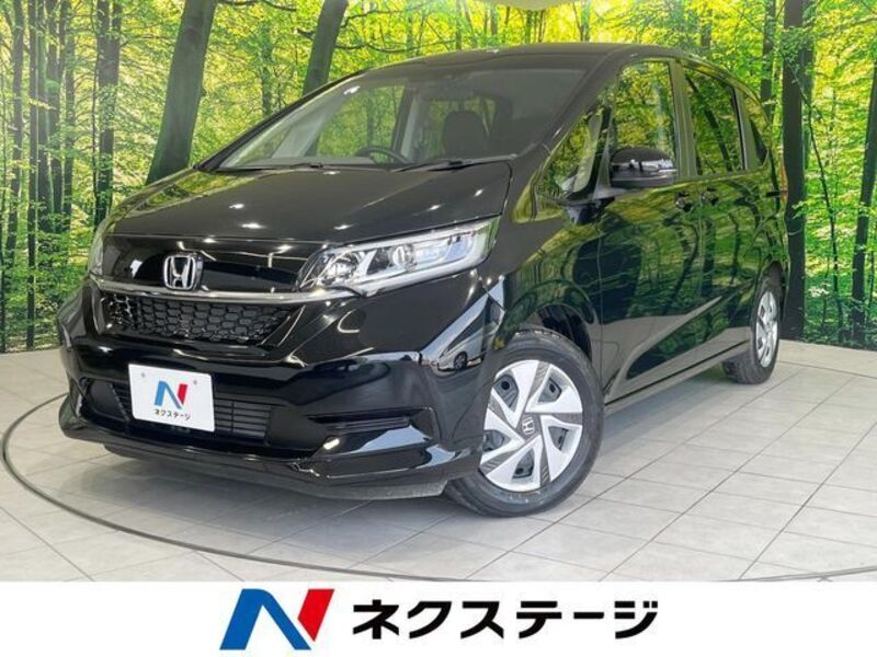 HONDA FREED HYBRID