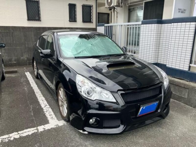 SUBARU LEGACY B4