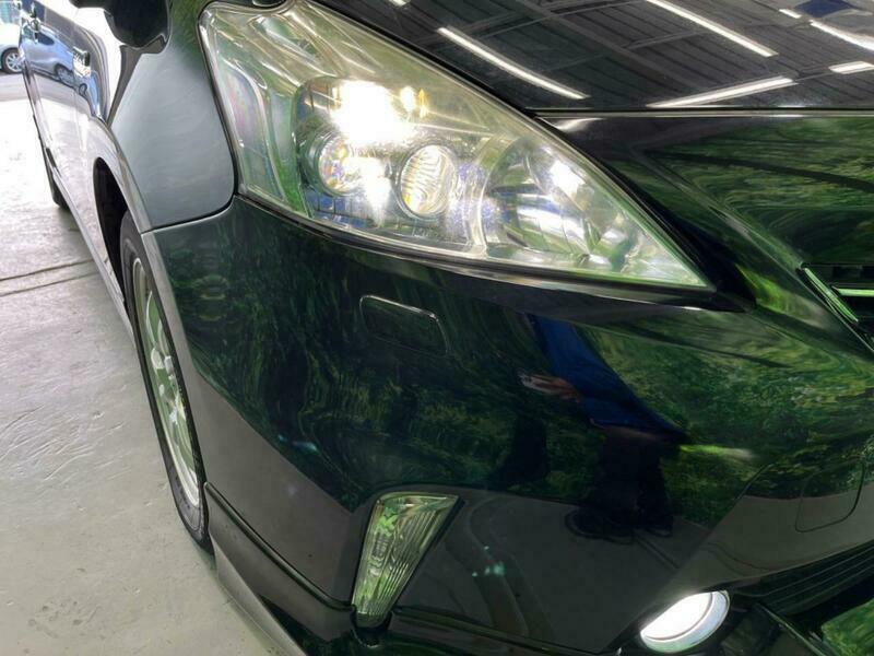 PRIUS ALPHA