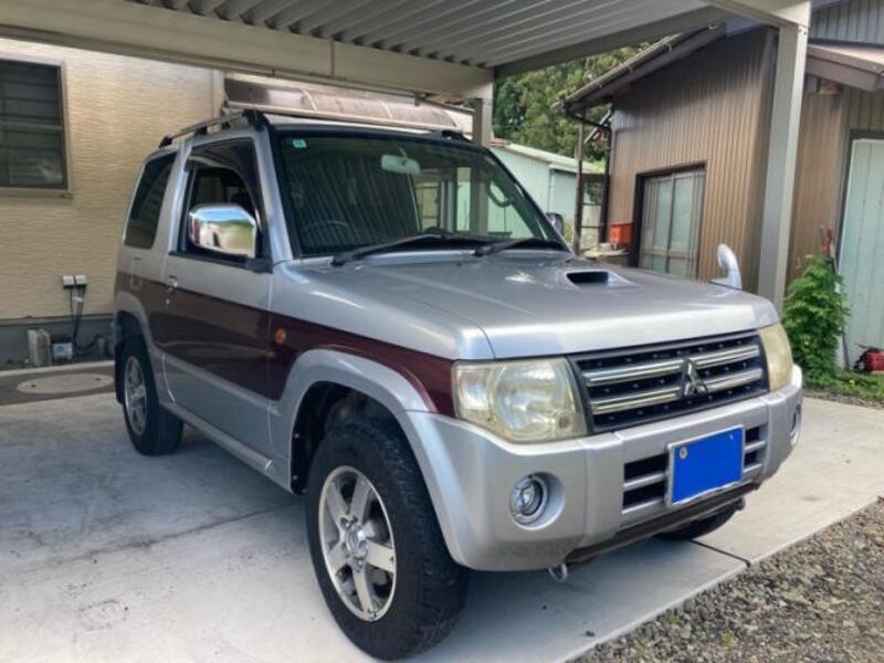 MITSUBISHI PAJERO MINI