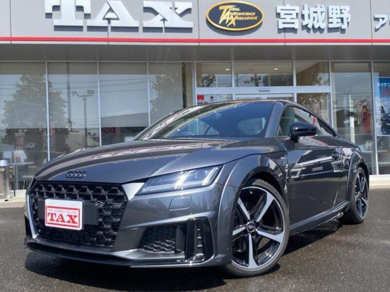 AUDI TT