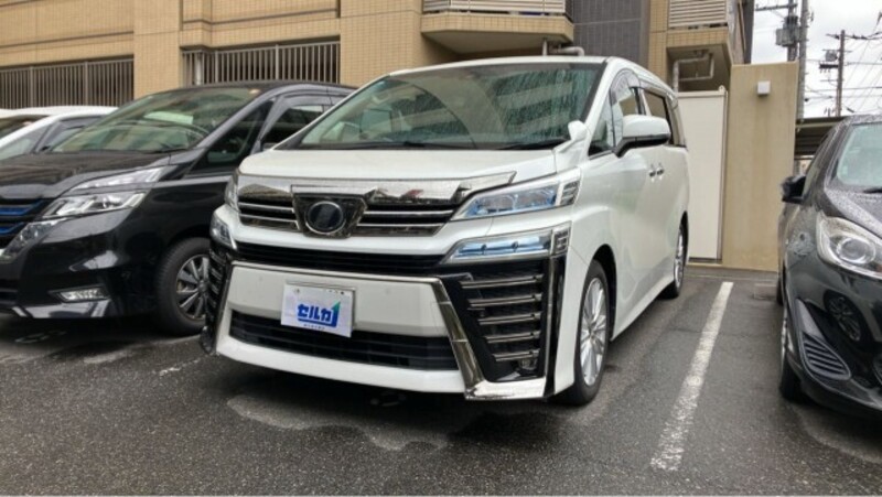 TOYOTA VELLFIRE