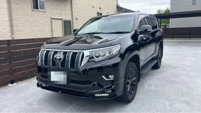 TOYOTA LAND CRUISER PRADO