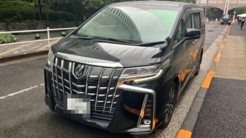 TOYOTA ALPHARD