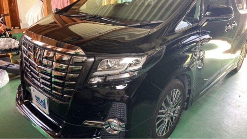 TOYOTA ALPHARD