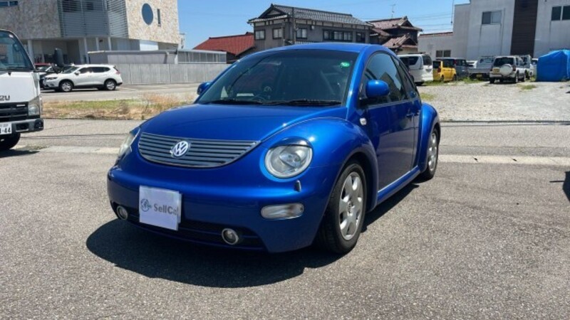 VOLKSWAGEN NEW BEETLE