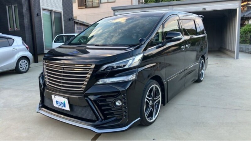 TOYOTA VELLFIRE