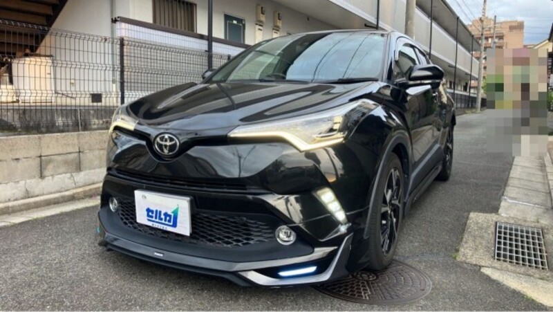 TOYOTA C-HR