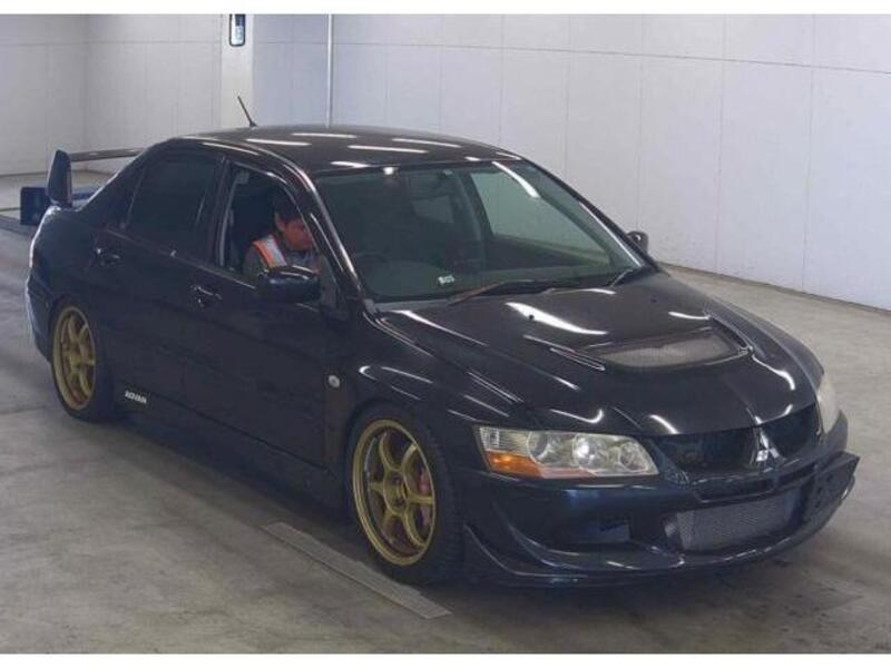 MITSUBISHI LANCER