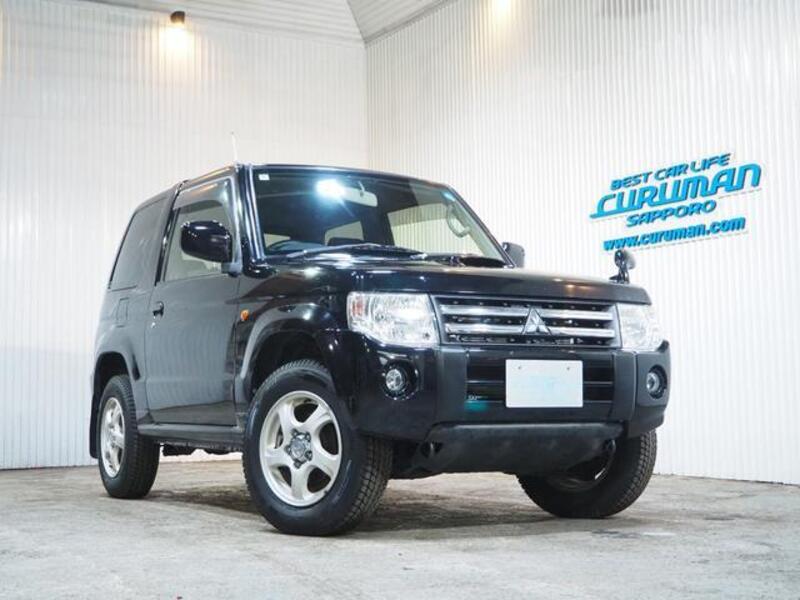 MITSUBISHI PAJERO MINI