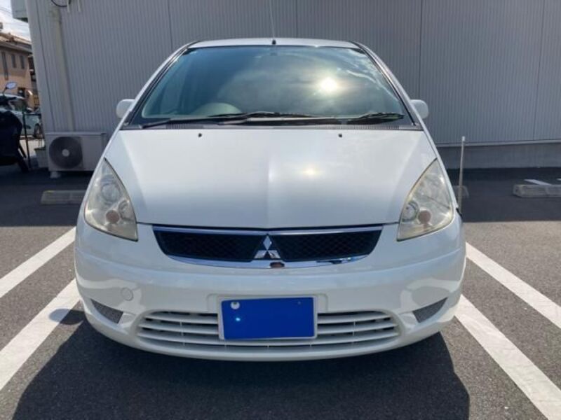 MITSUBISHI COLT