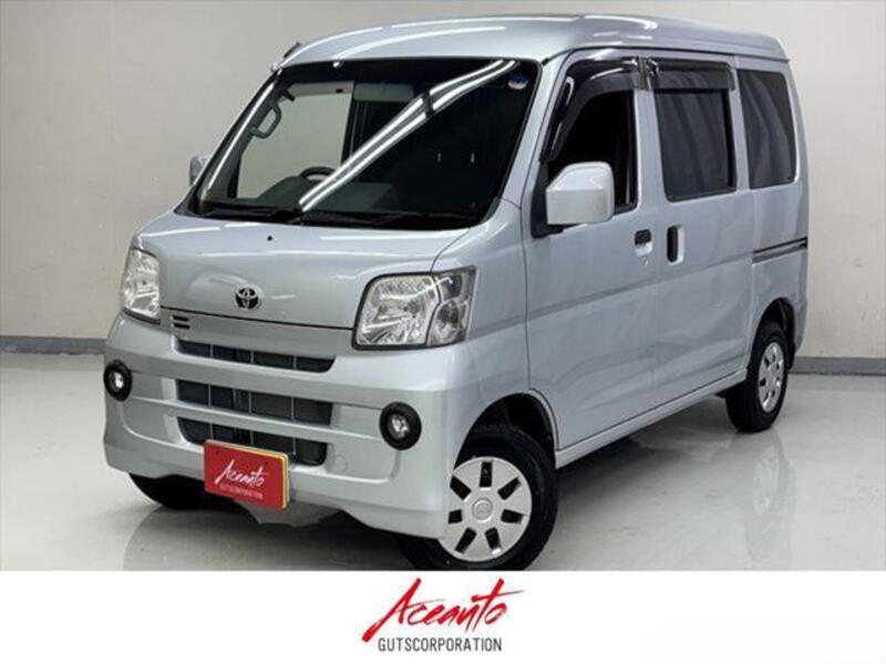 TOYOTA PIXIS VAN
