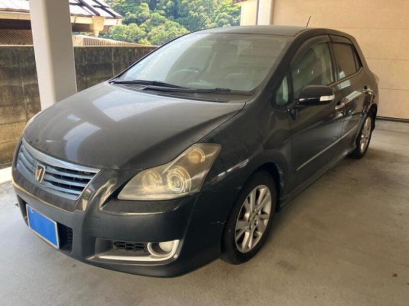 TOYOTA BLADE