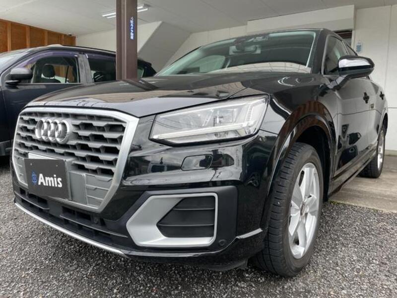 AUDI Q2