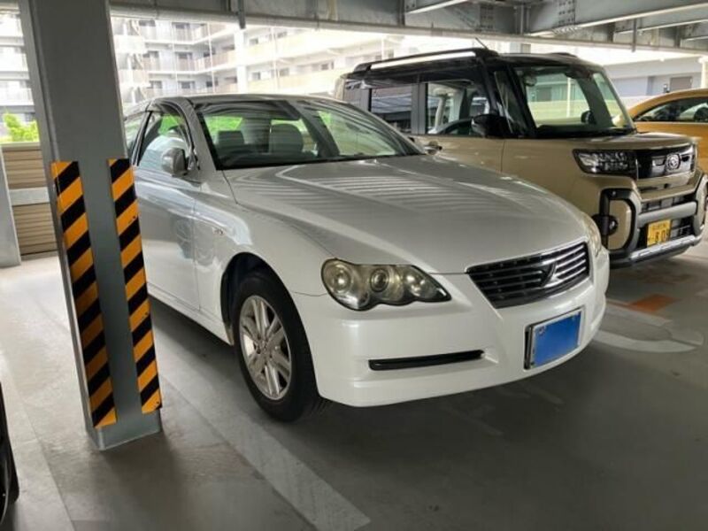 TOYOTA MARK X