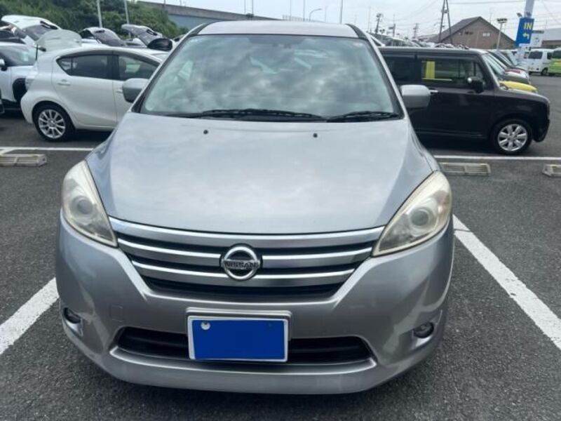 NISSAN LAFESTA